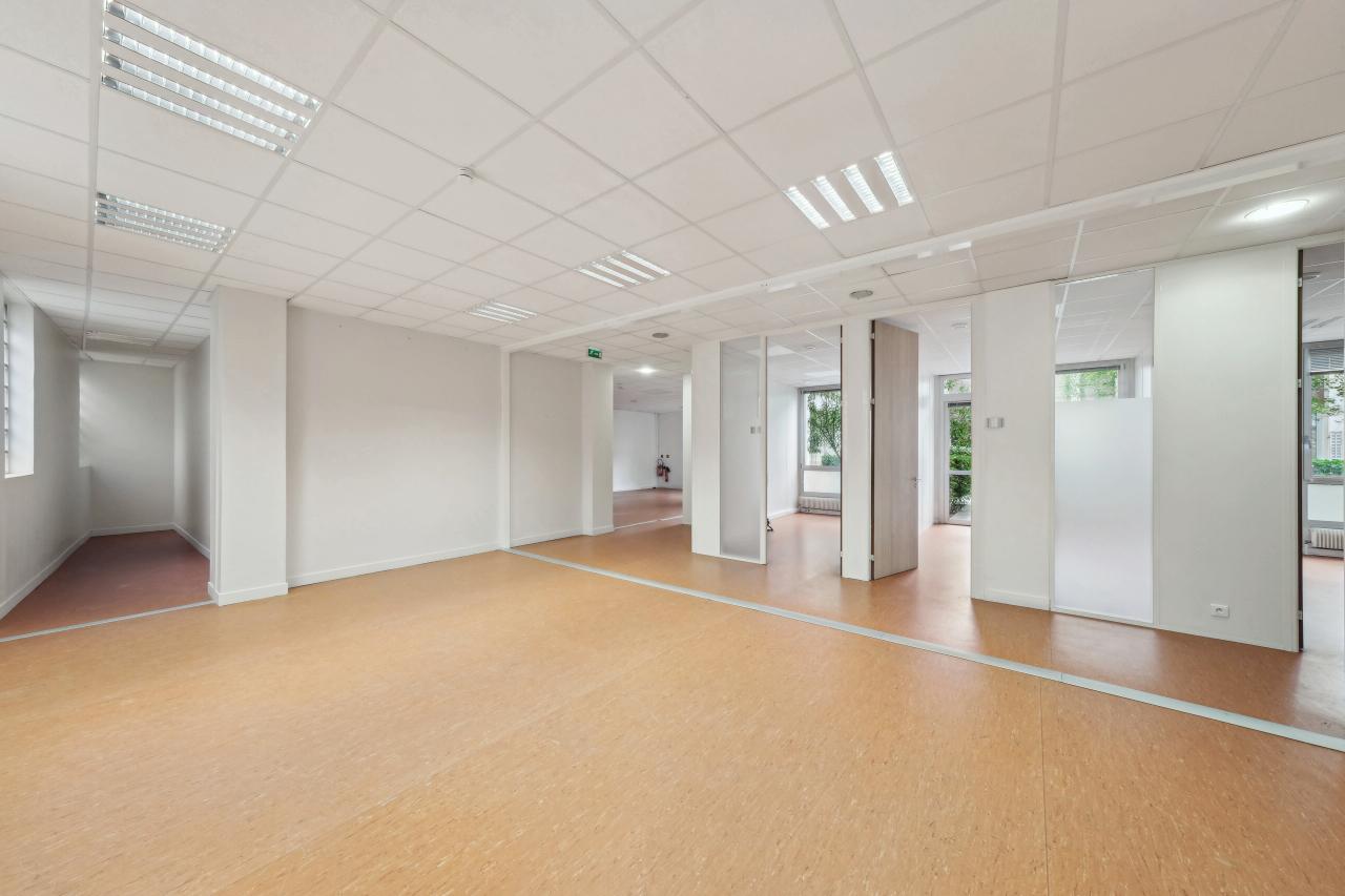 Bureau Paris 602m² Location bureau Paris OLBUR2423588 7